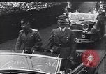 Standbild Reichskanzler Adolf Hitler und Benito Mussolini in München Stalingrad Russland Sowjetunion, 1945, aus Sekunde 16 historischem Filmmaterial Videoclip 65675074091