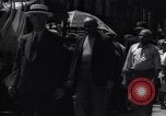 Image piétons New York United States USA, 1939, de la seconde 49 séquences d'archives historiques vidéo 65675074111