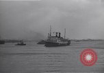 Standbild Juden die auf der SS Siboney aus Europa fliehen Jersey City New Jersey USA, 1941, aus Sekunde 3 historischem Filmmaterial Videoclip 65675074119