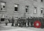 Standbild Sowjets Abschnitt Übertragen von Berlin nach US-Kontrolle Berlin Deutschland, 1945, aus Sekunde 8 historischem Filmmaterial Videoclip 65675074125