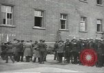 Standbild Sowjets Abschnitt Übertragen von Berlin nach US-Kontrolle Berlin Deutschland, 1945, aus Sekunde 14 historischem Filmmaterial Videoclip 65675074125