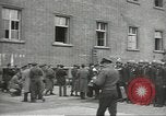 Standbild Sowjets Abschnitt Übertragen von Berlin nach US-Kontrolle Berlin Deutschland, 1945, aus Sekunde 19 historischem Filmmaterial Videoclip 65675074125