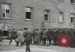Standbild Sowjets Abschnitt Übertragen von Berlin nach US-Kontrolle Berlin Deutschland, 1945, aus Sekunde 21 historischem Filmmaterial Videoclip 65675074125