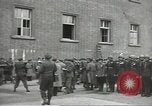 Standbild Sowjets Abschnitt Übertragen von Berlin nach US-Kontrolle Berlin Deutschland, 1945, aus Sekunde 23 historischem Filmmaterial Videoclip 65675074125