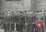 Standbild Sowjets Abschnitt Übertragen von Berlin nach US-Kontrolle Berlin Deutschland, 1945, aus Sekunde 44 historischem Filmmaterial Videoclip 65675074125