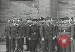 Standbild Sowjets Abschnitt Übertragen von Berlin nach US-Kontrolle Berlin Deutschland, 1945, aus Sekunde 49 historischem Filmmaterial Videoclip 65675074125