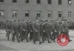 Standbild Omar Bradley Berlin Deutschland, 1945, aus Sekunde 14 historischem Filmmaterial Videoclip 65675074127