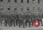 Standbild Omar Bradley Berlin Deutschland, 1945, aus Sekunde 15 historischem Filmmaterial Videoclip 65675074127