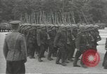Standbild Omar Bradley Berlin Deutschland, 1945, aus Sekunde 33 historischem Filmmaterial Videoclip 65675074127