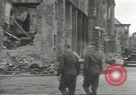 Standbild General Omar Bradley Berlin Deutschland, 1945, aus Sekunde 15 historischem Filmmaterial Videoclip 65675074128