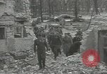 Standbild General Omar Bradley Berlin Deutschland, 1945, aus Sekunde 27 historischem Filmmaterial Videoclip 65675074128