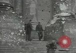 Standbild General Omar Bradley Berlin Deutschland, 1945, aus Sekunde 39 historischem Filmmaterial Videoclip 65675074128
