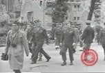 Standbild General Omar Bradley Berlin Deutschland, 1945, aus Sekunde 61 historischem Filmmaterial Videoclip 65675074128
