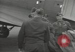 Standbild General Omar Bradley Berlin Deutschland, 1945, aus Sekunde 17 historischem Filmmaterial Videoclip 65675074129