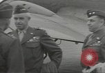 Standbild General Omar Bradley Berlin Deutschland, 1945, aus Sekunde 21 historischem Filmmaterial Videoclip 65675074129