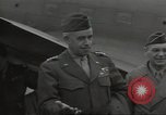 Standbild General Omar Bradley Berlin Deutschland, 1945, aus Sekunde 33 historischem Filmmaterial Videoclip 65675074129