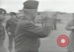 Standbild General Omar Bradley Berlin Deutschland, 1945, aus Sekunde 36 historischem Filmmaterial Videoclip 65675074129
