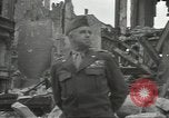Standbild General Omar Bradley Berlin Deutschland, 1945, aus Sekunde 51 historischem Filmmaterial Videoclip 65675074129