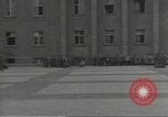 Standbild General Omar Bradley Berlin Deutschland, 1945, aus Sekunde 55 historischem Filmmaterial Videoclip 65675074130