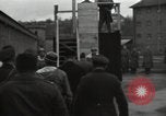 Standbild NS-Kriegsverbrecher Bruchsal Deutschland, 1946, aus Sekunde 15 historischem Filmmaterial Videoclip 65675074145
