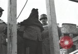 Standbild NS-Kriegsverbrecher Bruchsal Deutschland, 1946, aus Sekunde 61 historischem Filmmaterial Videoclip 65675074145