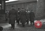 Standbild NS-Kriegsverbrecher Bruchsal Deutschland, 1946, aus Sekunde 3 historischem Filmmaterial Videoclip 65675074146