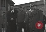 Standbild NS-Kriegsverbrecher Bruchsal Deutschland, 1946, aus Sekunde 9 historischem Filmmaterial Videoclip 65675074146
