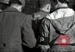 Standbild NS-Kriegsverbrecher Bruchsal Deutschland, 1946, aus Sekunde 18 historischem Filmmaterial Videoclip 65675074146