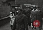 Standbild NS-Kriegsverbrecher Bruchsal Deutschland, 1946, aus Sekunde 9 historischem Filmmaterial Videoclip 65675074148