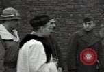 Standbild NS-Kriegsverbrecher Bruchsal Deutschland, 1946, aus Sekunde 20 historischem Filmmaterial Videoclip 65675074148