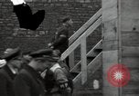 Standbild NS-Kriegsverbrecher Bruchsal Deutschland, 1946, aus Sekunde 30 historischem Filmmaterial Videoclip 65675074148