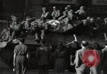 Image les troupes américaines Rome Italie, 1944, de la seconde 26 séquences d'archives historiques vidéo 65675074157
