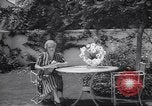 Immagine di Clara Kimball Young Los Angeles California USA, 1939, secondo 9 filmato di repertorio 65675074179