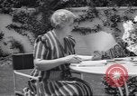 Immagine di Clara Kimball Young Los Angeles California USA, 1939, secondo 29 filmato di repertorio 65675074179