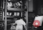 Immagine di Walt Disney Animation Studios Burbank California USA, 1943, secondo 22 filmato di repertorio 65675074182