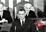 Immagine di Il presidente Lyndon Johnson Washington DC USA, 1965, secondo 36 filmato di repertorio 65675074187