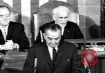 Immagine di Il presidente Lyndon Johnson Washington DC USA, 1965, secondo 58 filmato di repertorio 65675074187