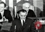 Immagine di Il presidente Lyndon Johnson Washington DC USA, 1965, secondo 60 filmato di repertorio 65675074187
