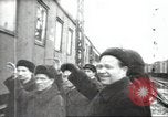 Immagine di Lavoratori sovietica Stalingrad Russia Unione Sovietica, 1945, secondo 28 filmato di repertorio 65675074191