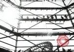 Standbild Sowjetische Arbeiter bauen Stalingrad wieder auf Stalingrad Russland Sowjetunion, 1945, aus Sekunde 17 historischem Filmmaterial Videoclip 65675074192