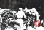 Standbild Sowjetische Arbeiter bauen Stalingrad wieder auf Stalingrad Russland Sowjetunion, 1945, aus Sekunde 30 historischem Filmmaterial Videoclip 65675074192