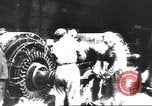 Standbild Sowjetische Arbeiter bauen Stalingrad wieder auf Stalingrad Russland Sowjetunion, 1945, aus Sekunde 31 historischem Filmmaterial Videoclip 65675074192