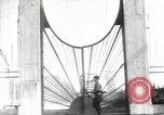 Standbild Sowjetische Arbeiter bauen Stalingrad wieder auf Stalingrad Russland Sowjetunion, 1945, aus Sekunde 46 historischem Filmmaterial Videoclip 65675074192