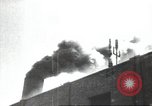 Standbild Sowjetische Arbeiter bauen Stalingrad wieder auf Stalingrad Russland Sowjetunion, 1945, aus Sekunde 62 historischem Filmmaterial Videoclip 65675074192