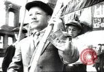Standbild May Day Parade Stalingrad Russland Sowjetunion, 1945, aus Sekunde 33 historischem Filmmaterial Videoclip 65675074193
