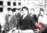 Standbild May Day Parade Stalingrad Russland Sowjetunion, 1945, aus Sekunde 52 historischem Filmmaterial Videoclip 65675074193