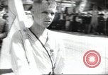 Standbild May Day Parade Stalingrad Russland Sowjetunion, 1945, aus Sekunde 60 historischem Filmmaterial Videoclip 65675074193