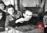 Standbild Landwirte Sowjetunion, 1947, aus Sekunde 37 historischem Filmmaterial Videoclip 65675074203
