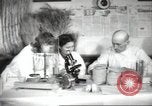 Standbild Landwirte Sowjetunion, 1947, aus Sekunde 40 historischem Filmmaterial Videoclip 65675074203