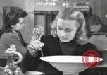Image étudiants République socialiste soviétique de Lettonie Riga, 1947, de la seconde 54 séquences d'archives historiques vidéo 65675074211
